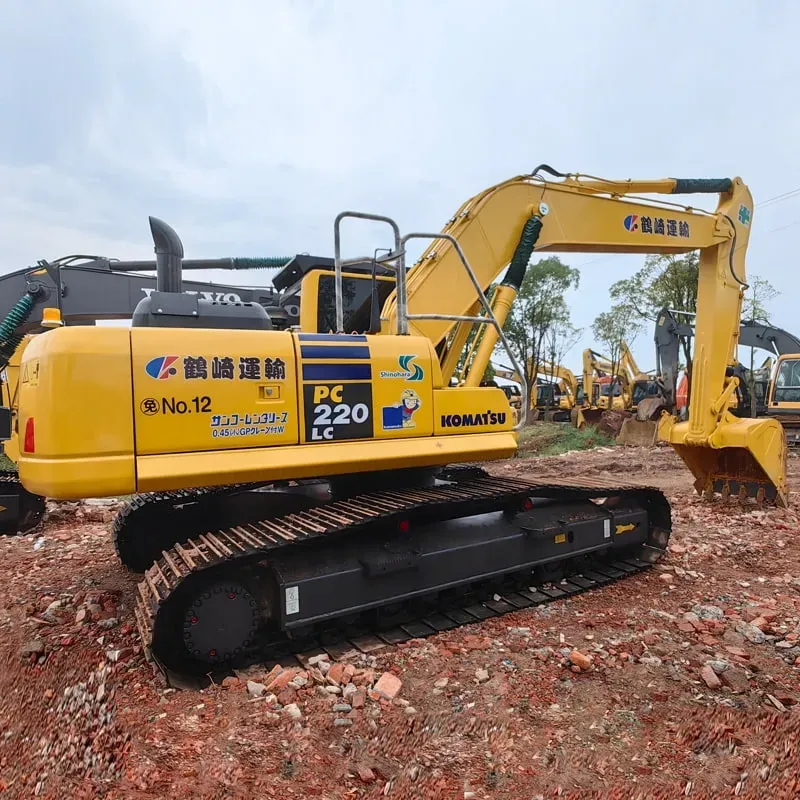 UsedKomatsu 220-8Excavator