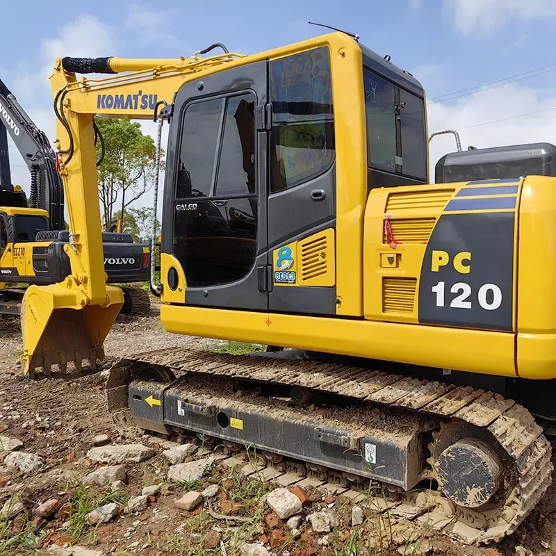 Used Komatsu 120-8 Экскаватор