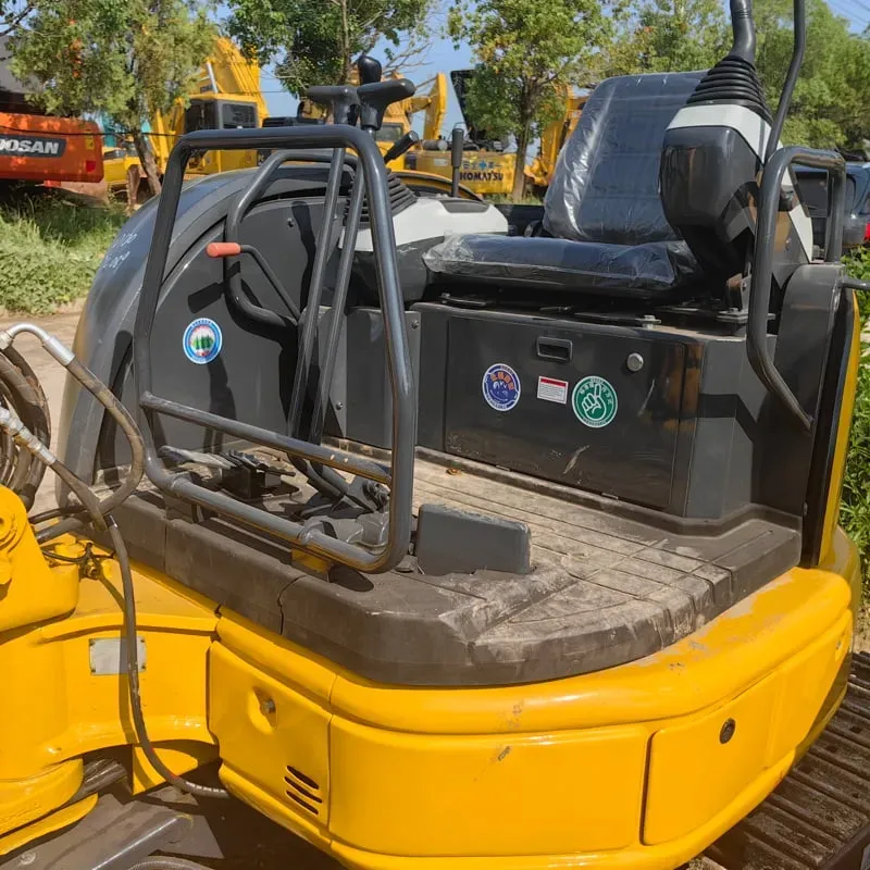 UsedKomatsu 30Excavator