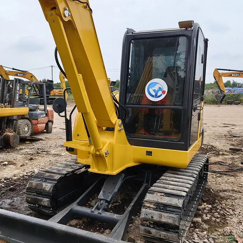 UsedKomatsu 56-7Excavator