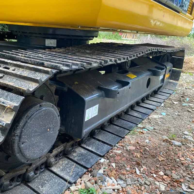 UsedKomatsu 130-7Excavator