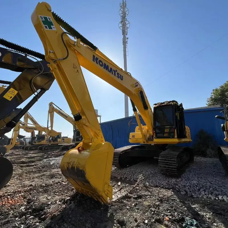 UsedKomatsu 210-8Экскаватор