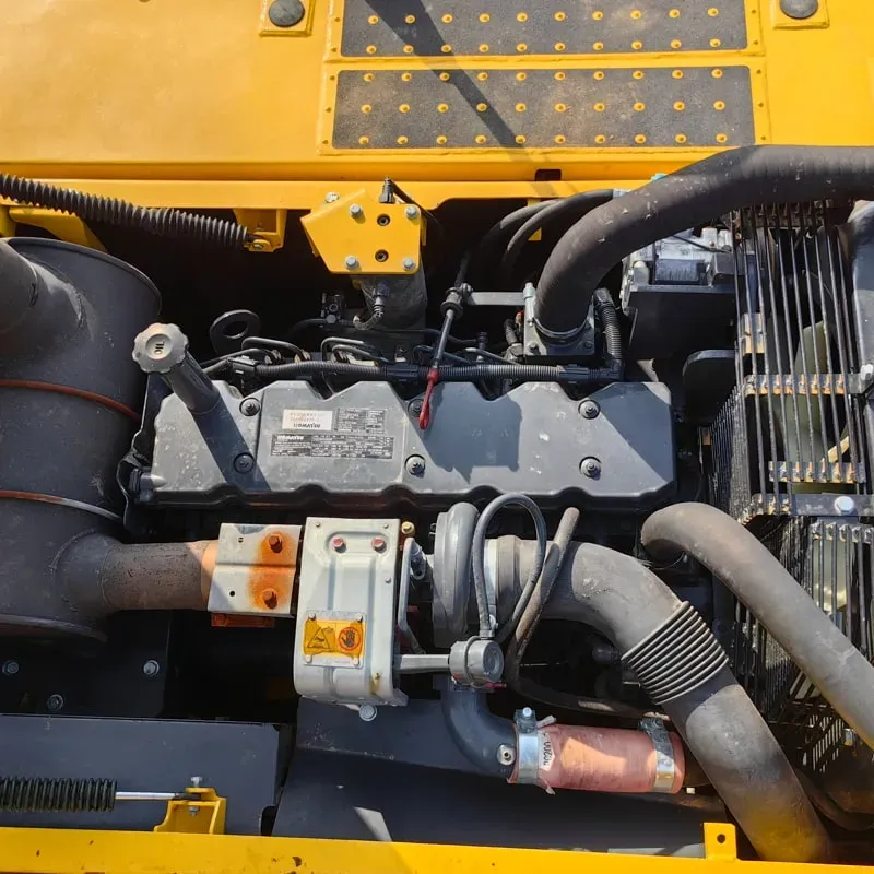 UsedKomatsu 240-8Excavator