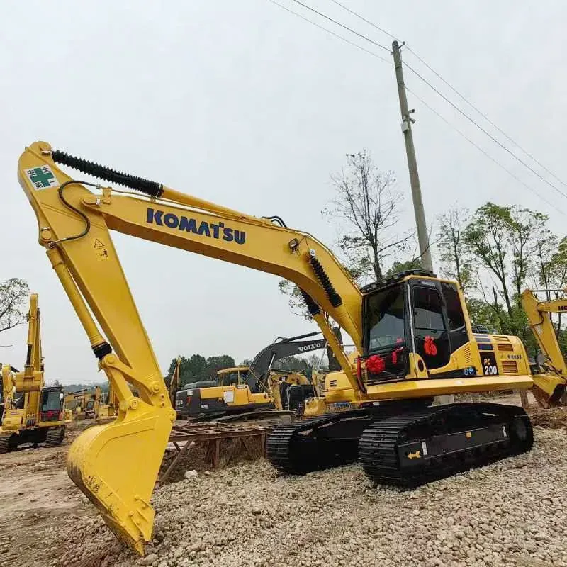 Used Komatsu 200-8 excavator