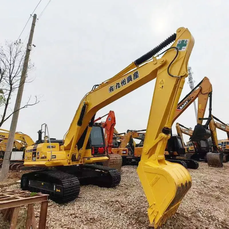 UsedKomatsu 200-8Excavator