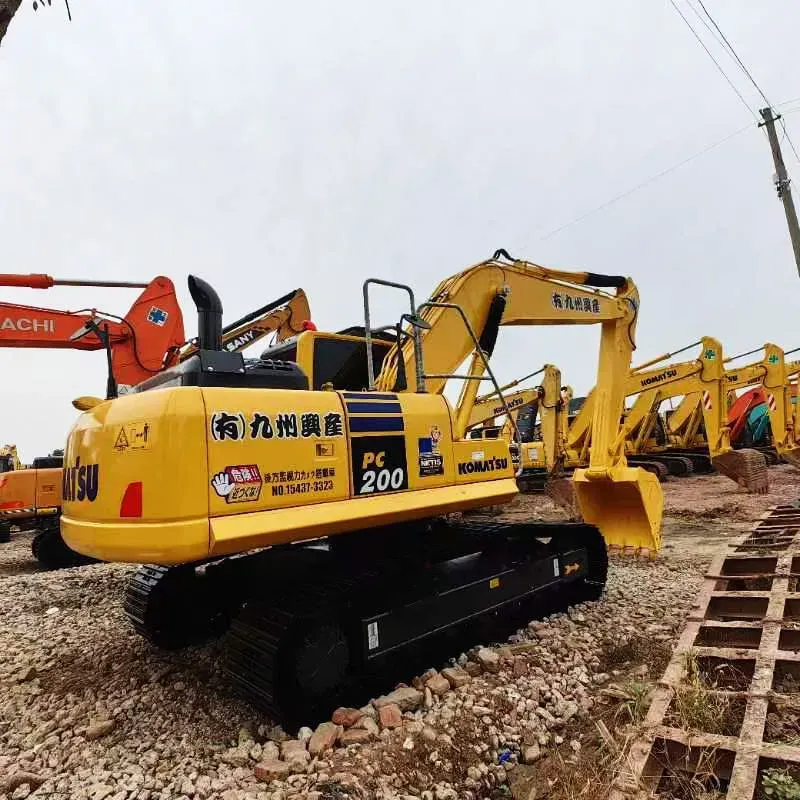 UsedKomatsu 200-8Excavator