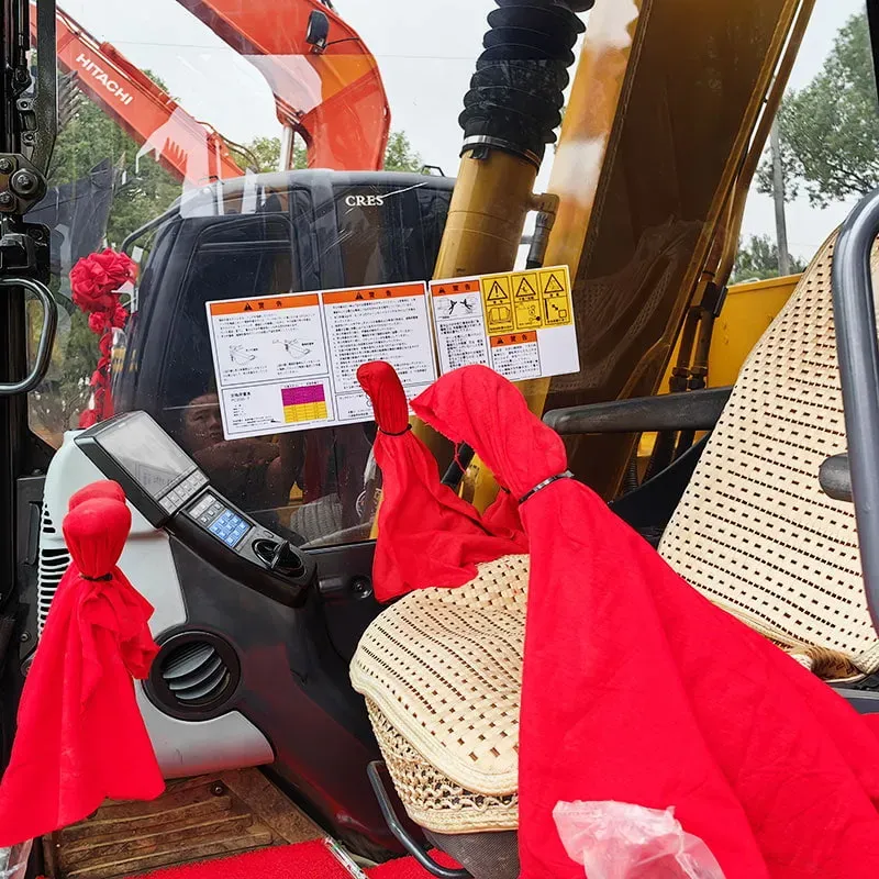 UsedKomatsu 70-8Excavator