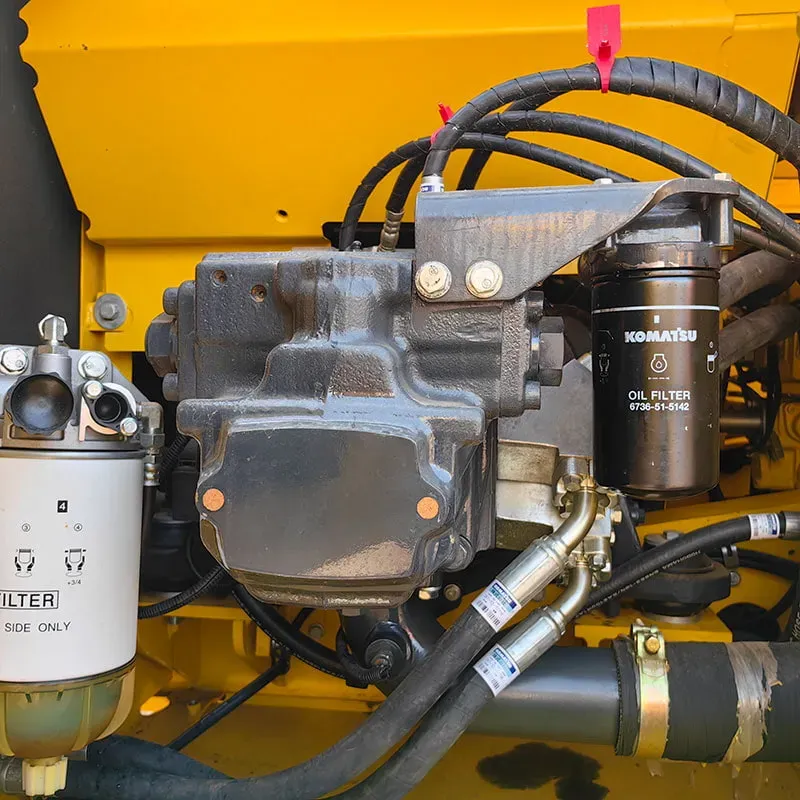 UsedKomatsu 200-8Экскаватор