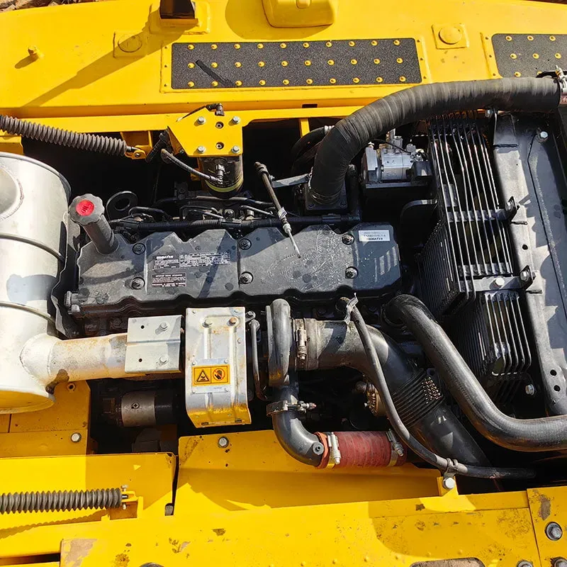 UsedKomatsu 200-8Экскаватор