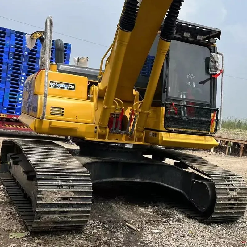UsedKomatsu 210-8Excavator