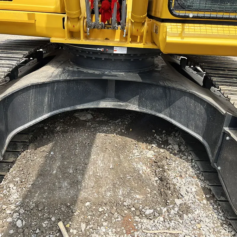 UsedKomatsu 210-8Excavator