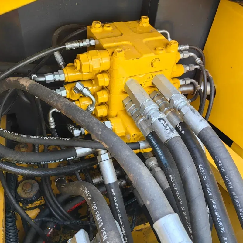 UsedKomatsu 160-7Экскаватор
