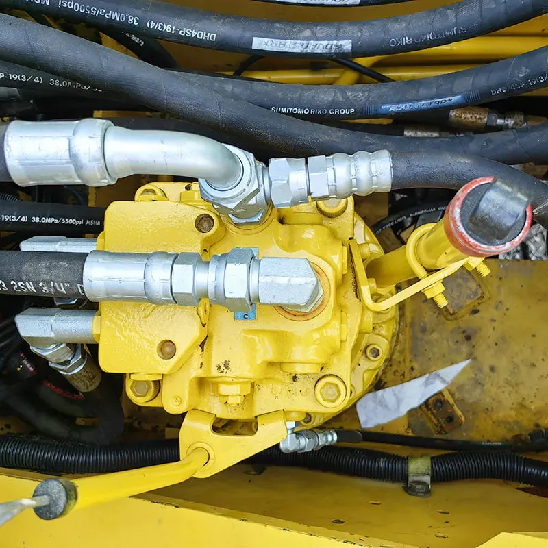 UsedKomatsu 160-7Экскаватор