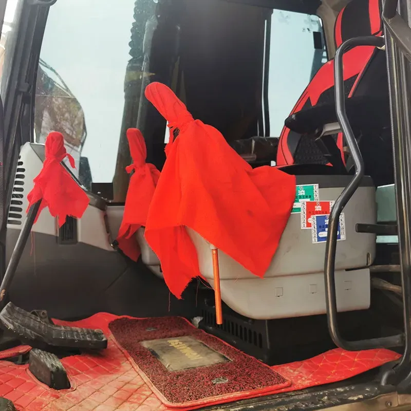 UsedKomatsu 160-7Экскаватор