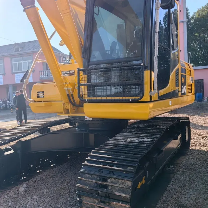 UsedKomatsu 200-8MOExcavator