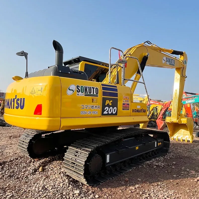 UsedKomatsu 200-8N1Экскаватор