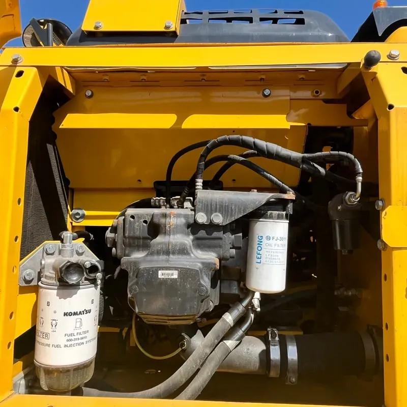 UsedKomatsu 200-8Экскаватор