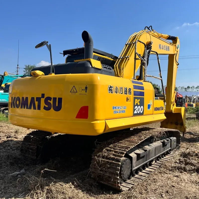 UsedKomatsu 200-8Экскаватор