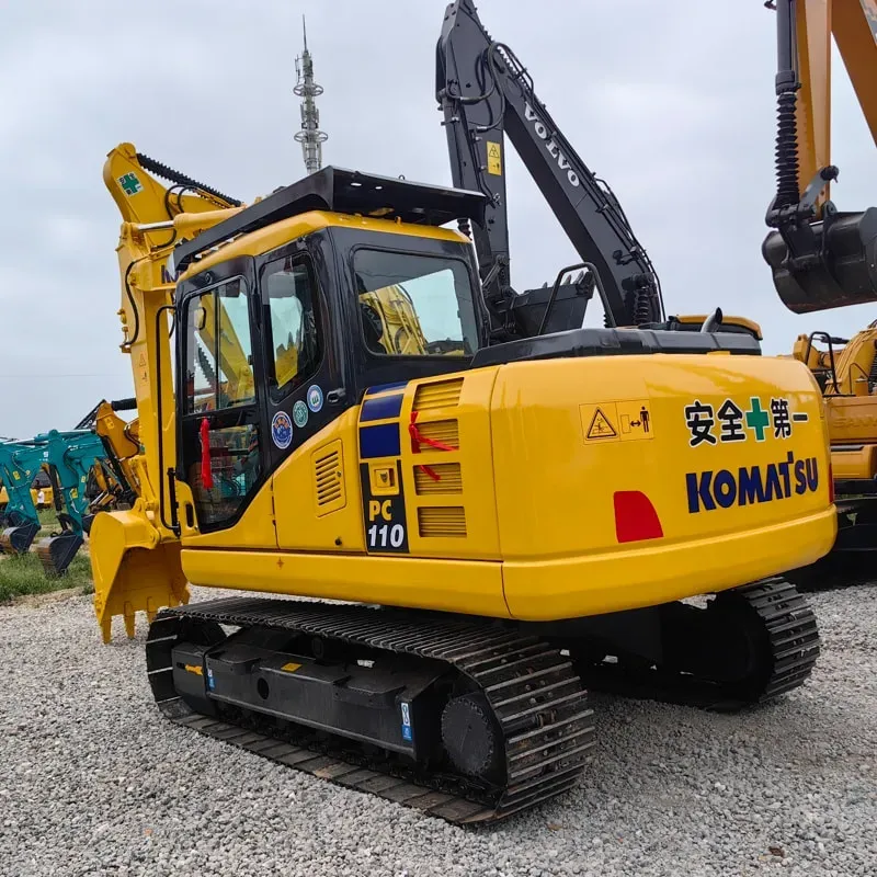 Used Komatsu 110-7 excavator