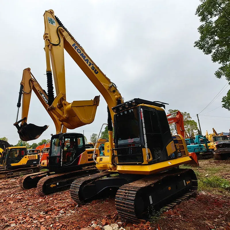 UsedKomatsu 130-7Excavator