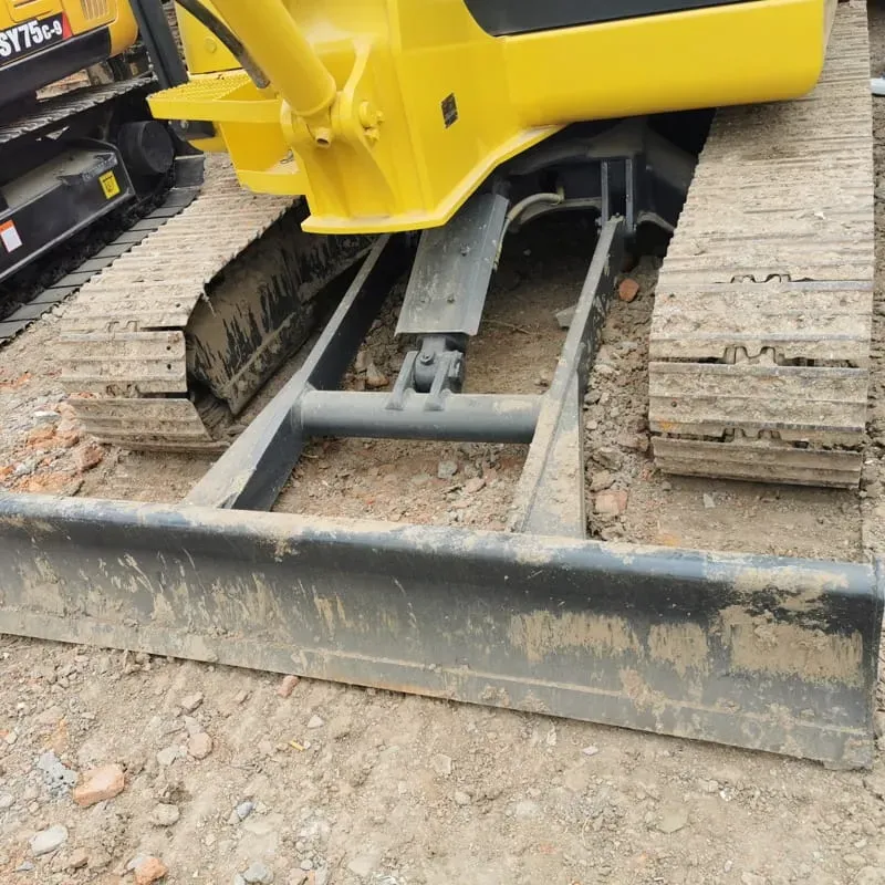 UsedKomatsu 56-7Экскаватор