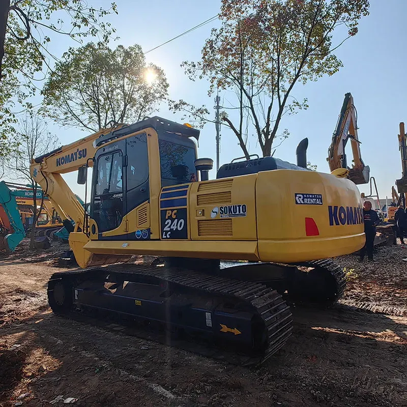 Used Komatsu 240-8 excavator