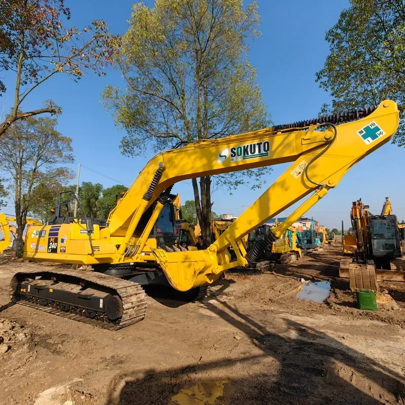 UsedKomatsu 240-8Экскаватор