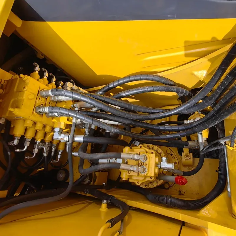 UsedKomatsu 110-7Экскаватор