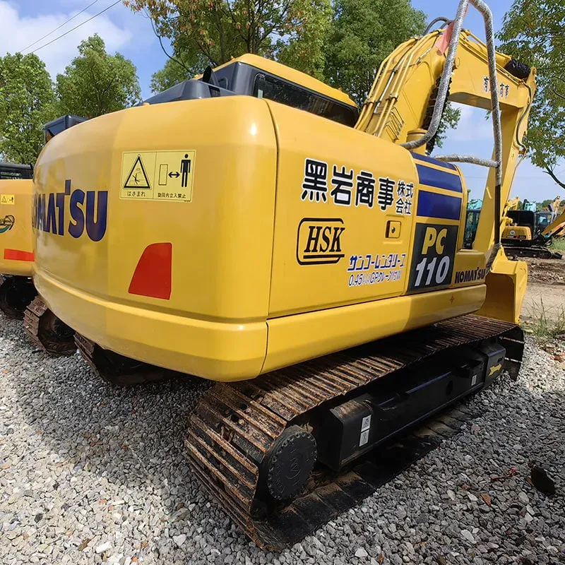 UsedKomatsu 110-7Экскаватор
