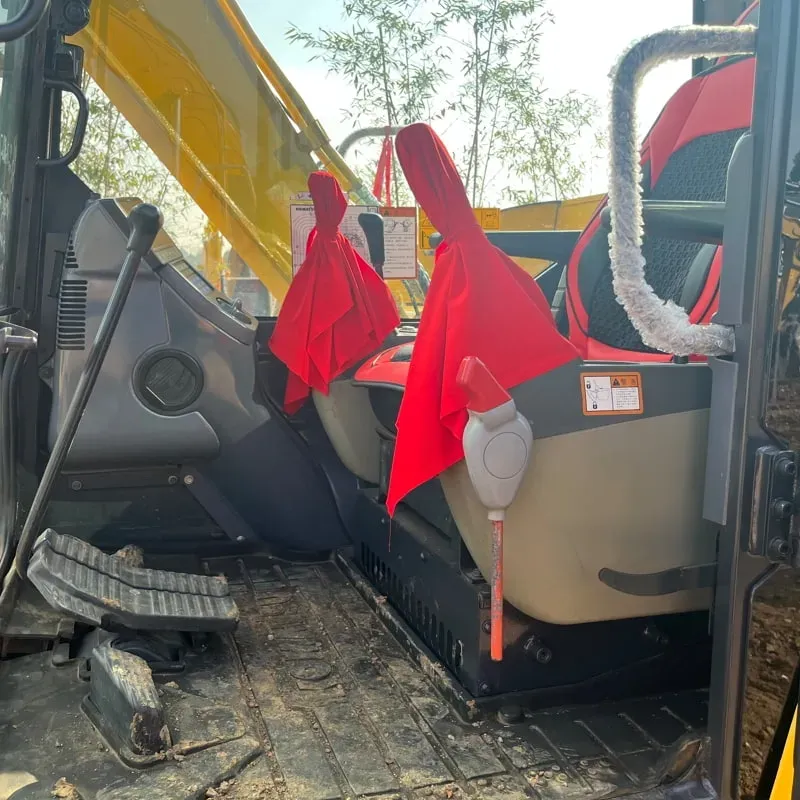 UsedKomatsu 70-8Excavator