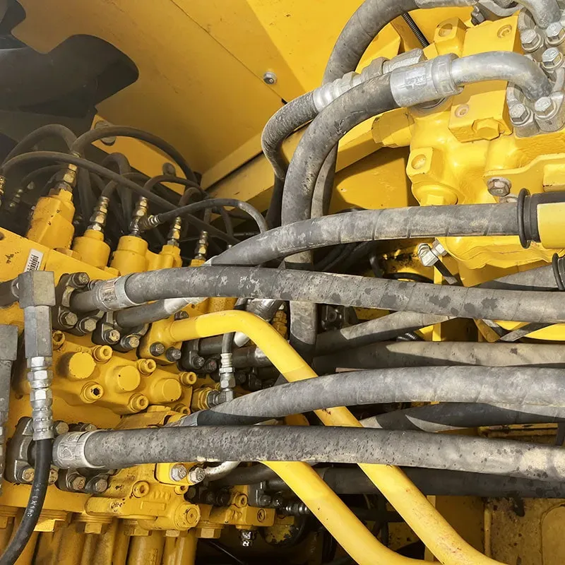 UsedKomatsu 200-7Excavator