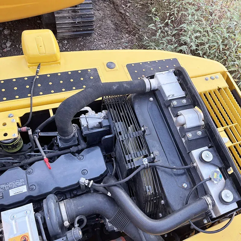 UsedKomatsu 200-8Excavator