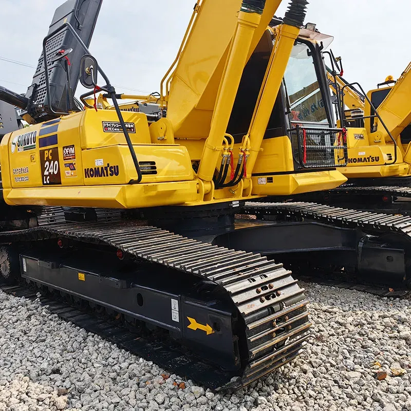 UsedKomatsu 240-8Excavator