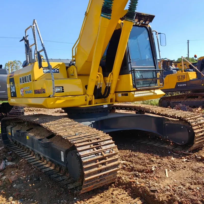UsedKomatsu 240-8Excavator