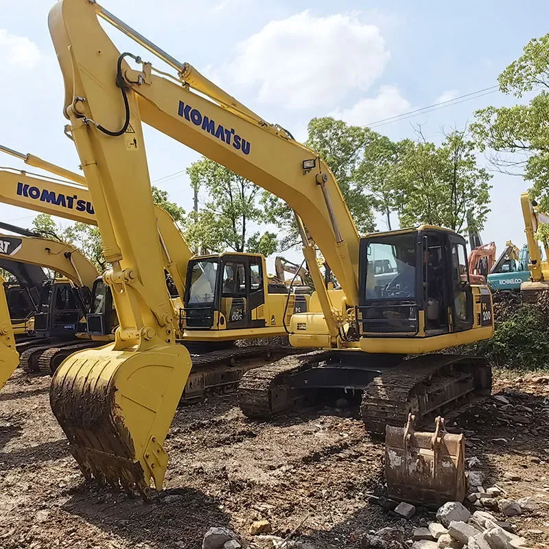 Used Komatsu 200-8 excavator