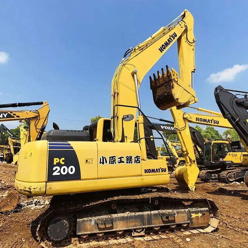 UsedKomatsu 200-8Excavator
