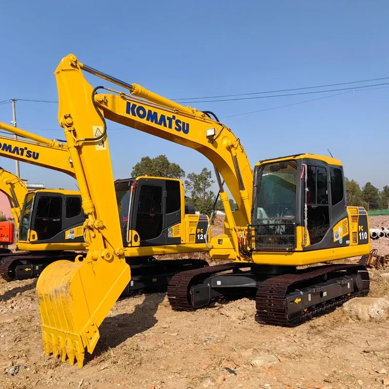 UsedKomatsu 110-7Экскаватор