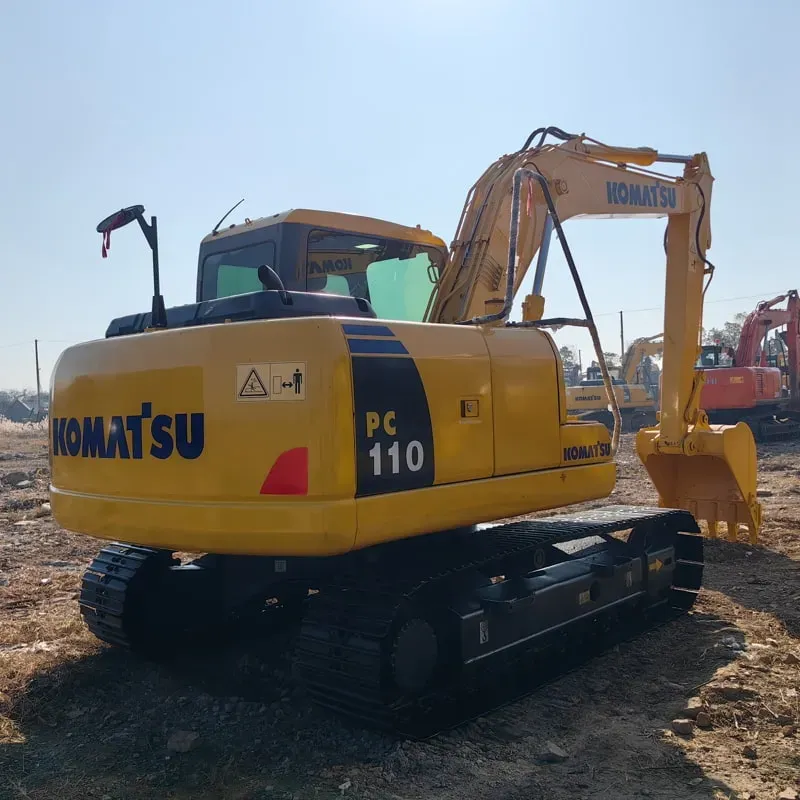 UsedKomatsu 110-7Экскаватор