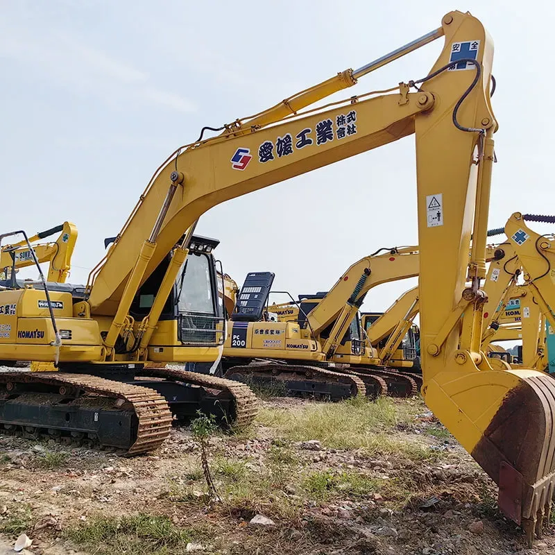 UsedKomatsu 200-8Экскаватор