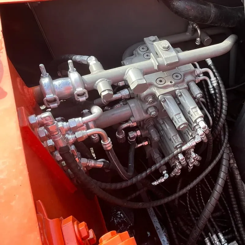 UsedHitachi ZX60Экскаватор