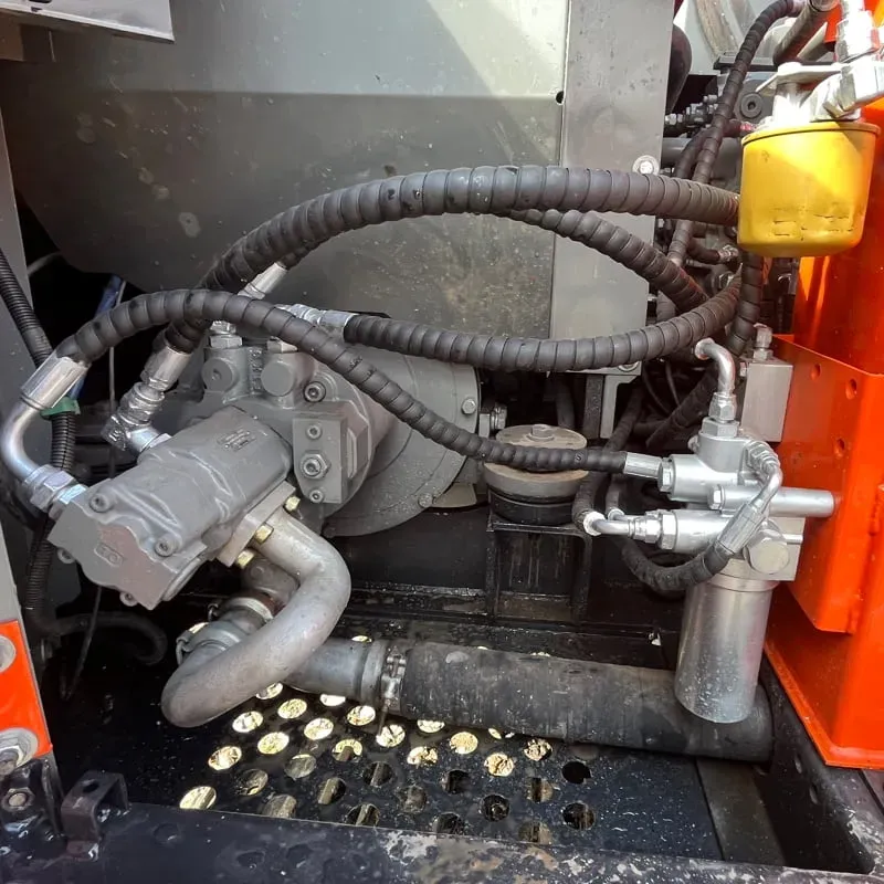 UsedHitachi ZX60Экскаватор