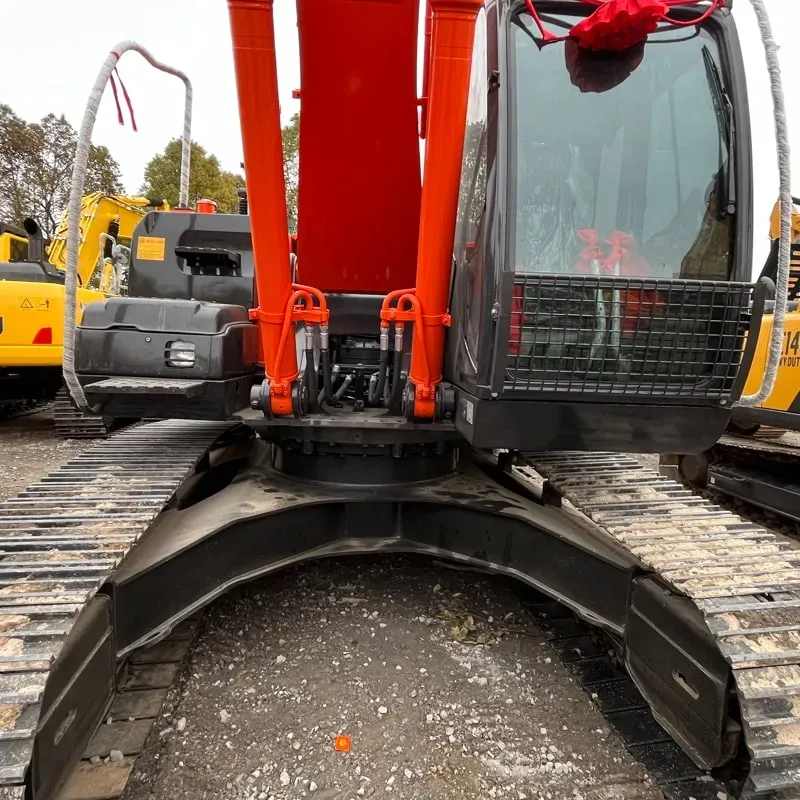 UsedHitachi ZX240-3Экскаватор