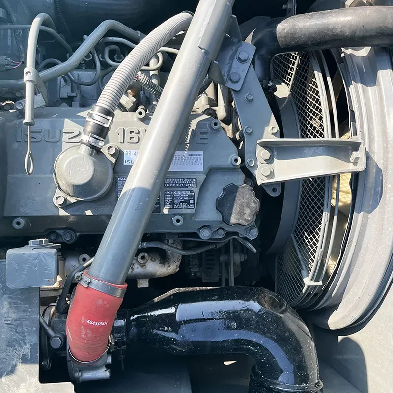 UsedHitachi ZX200-3Экскаватор