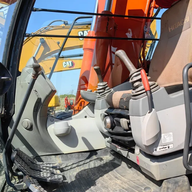 UsedHitachi ZX130-5AЭкскаватор