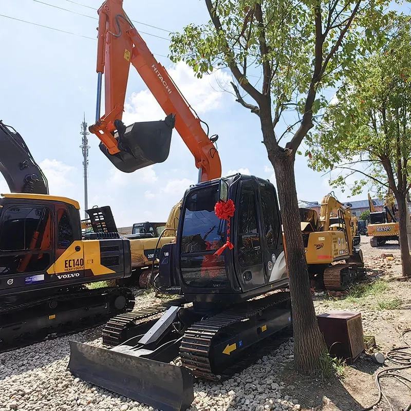 UsedHitachi ZX70Экскаватор
