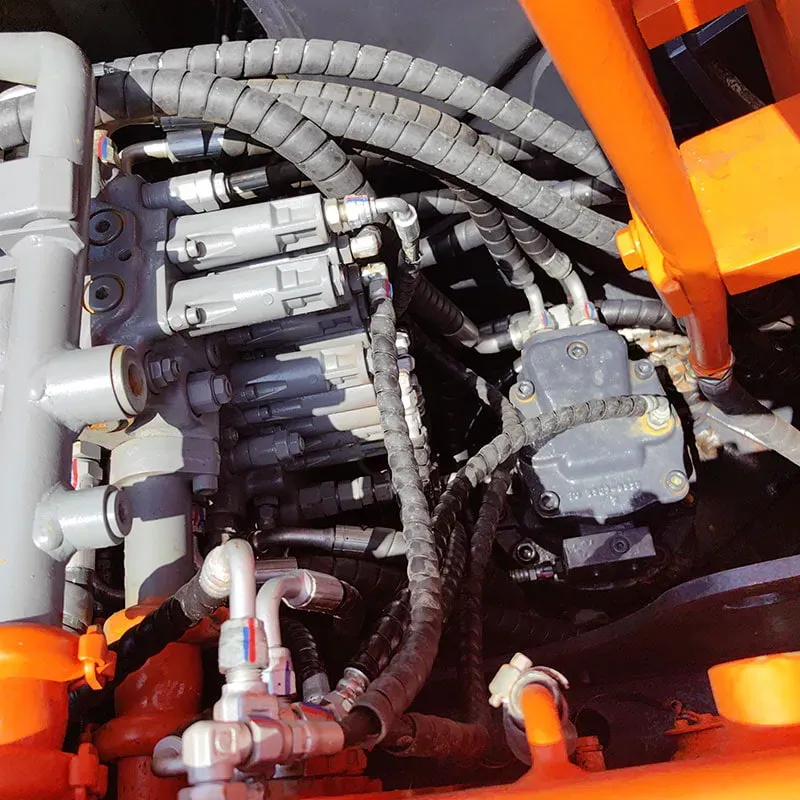 UsedHitachi ZX70Экскаватор