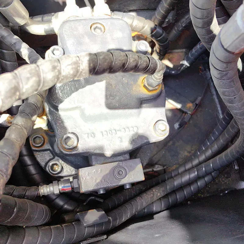 UsedHitachi ZX70Экскаватор