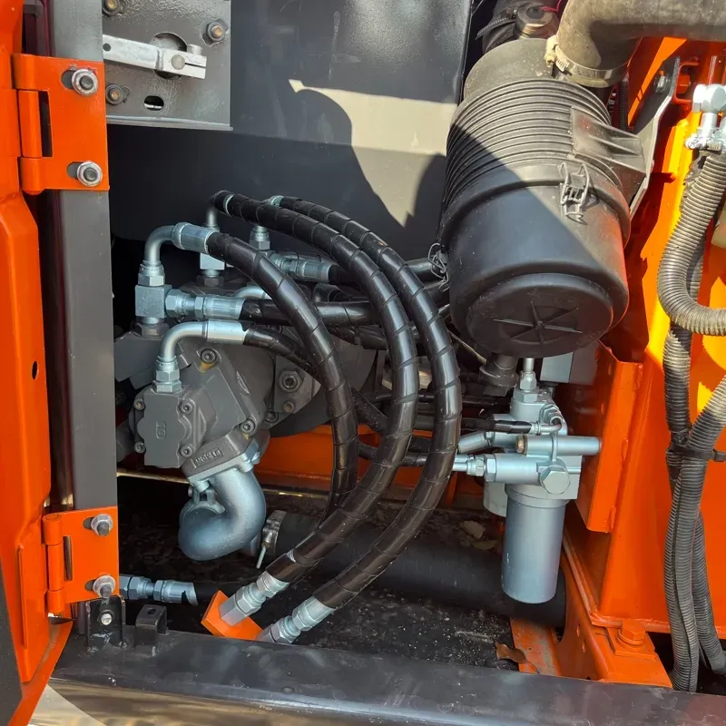 UsedHitachi ZX70Экскаватор