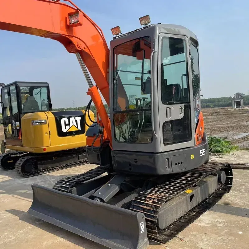 UsedHitachi ZX55Экскаватор