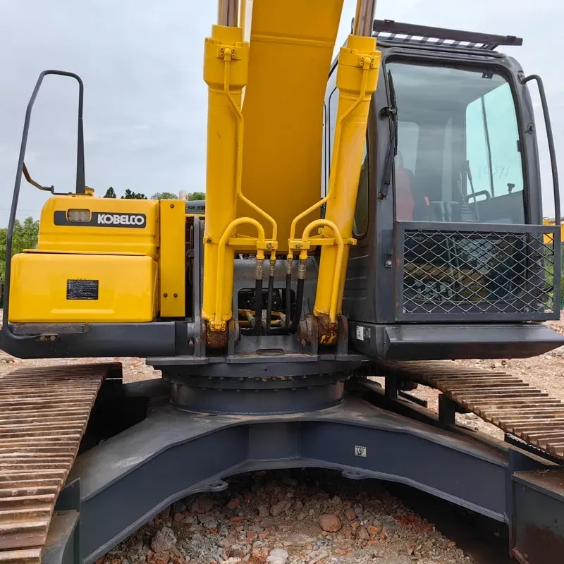 UsedKobelco SK260Экскаватор